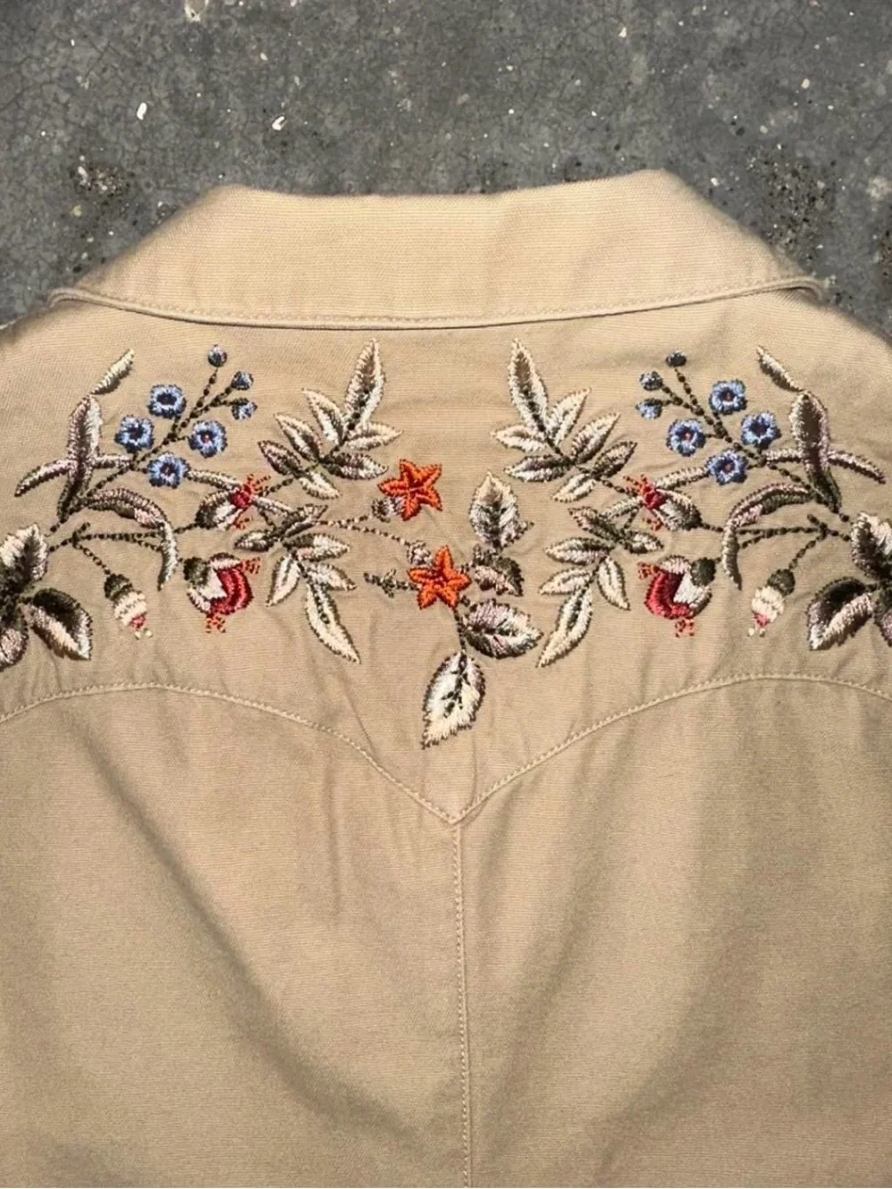 Ralph Lauren Beige Embroidered Western Jean Jacket - Picture 4 of 7